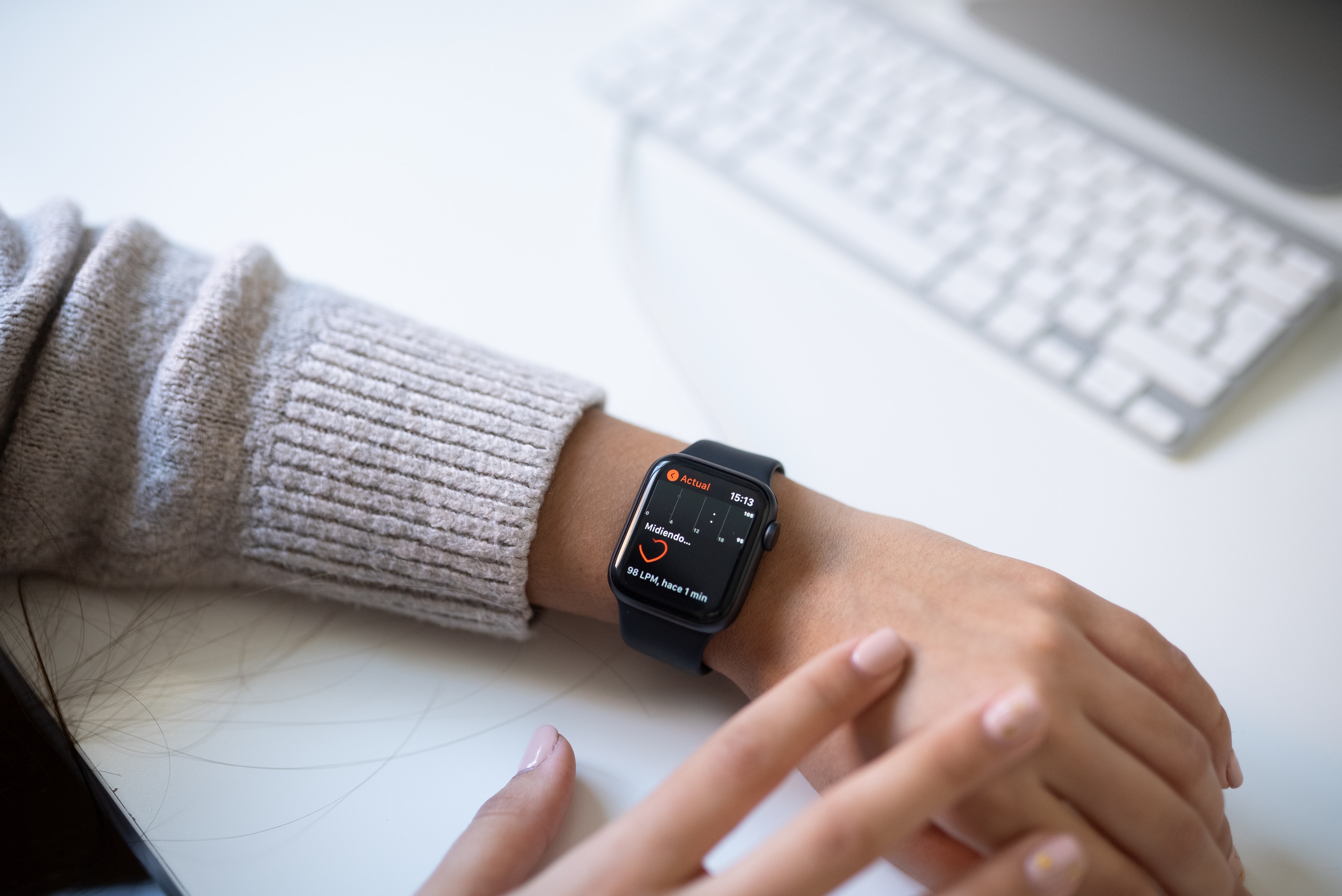 Smartwatch-image-Q1-2022-2.jpg